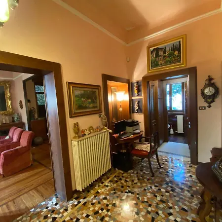Suitecastlelakeview 1 Дом отдыха Беллано
